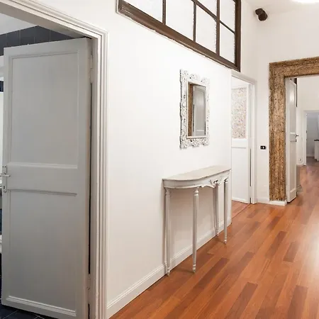 Leonardo Suite Pantheon Rome Exterior photo
